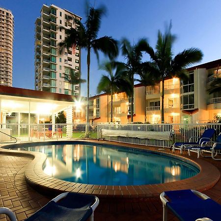 Key Largo Holiday Apartments โกลด์โคสต์ ภายนอก รูปภาพ