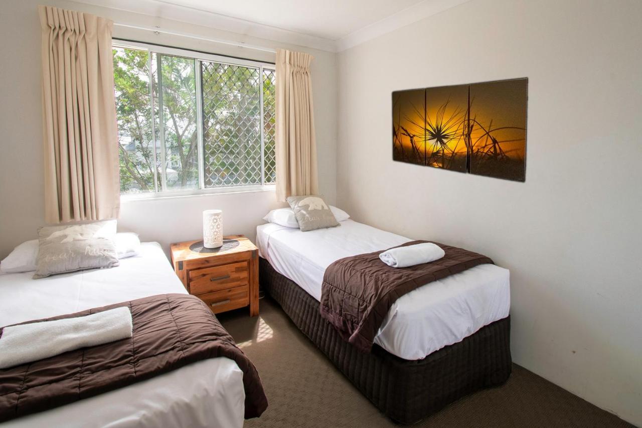 Key Largo Holiday Apartments โกลด์โคสต์ ภายนอก รูปภาพ