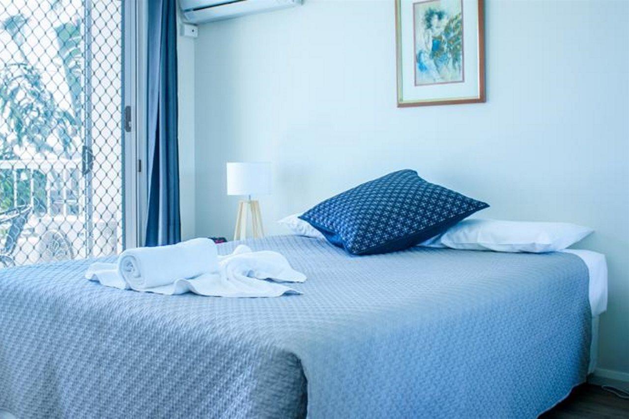 Key Largo Holiday Apartments โกลด์โคสต์ ภายนอก รูปภาพ