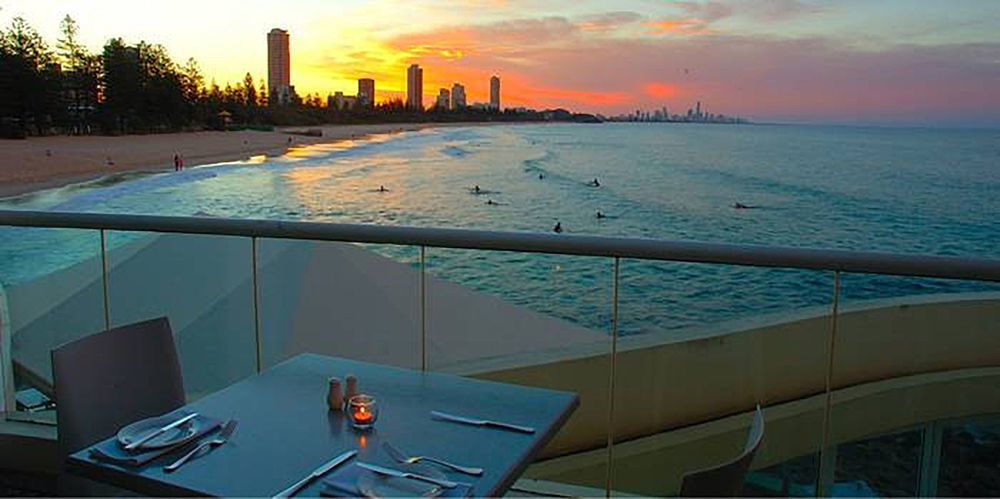Key Largo Holiday Apartments โกลด์โคสต์ ภายนอก รูปภาพ