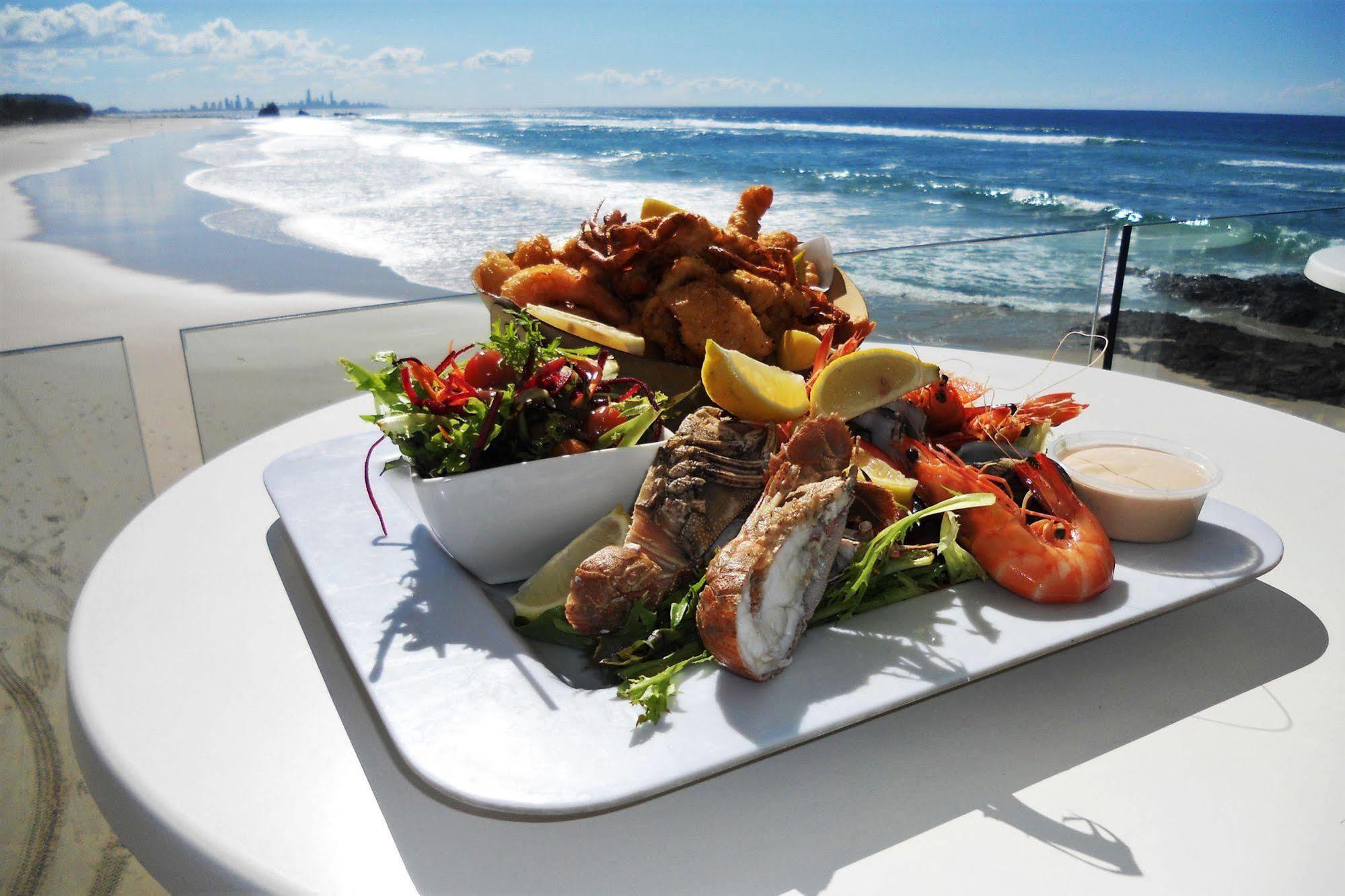 Key Largo Holiday Apartments โกลด์โคสต์ ภายนอก รูปภาพ